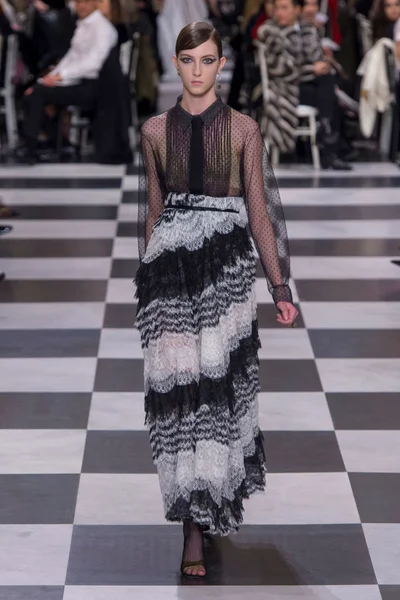 Look 21